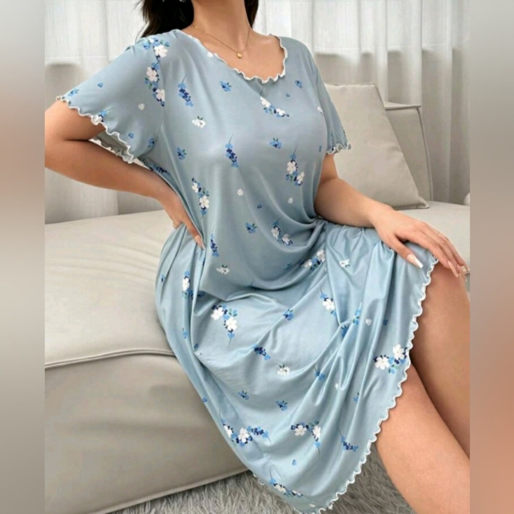 New Blue Flower Nightgown - Size 5XL